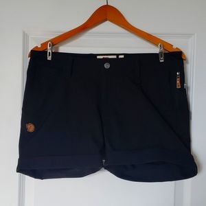 Fjallraven 🦊 Abisko Stretch Shorts